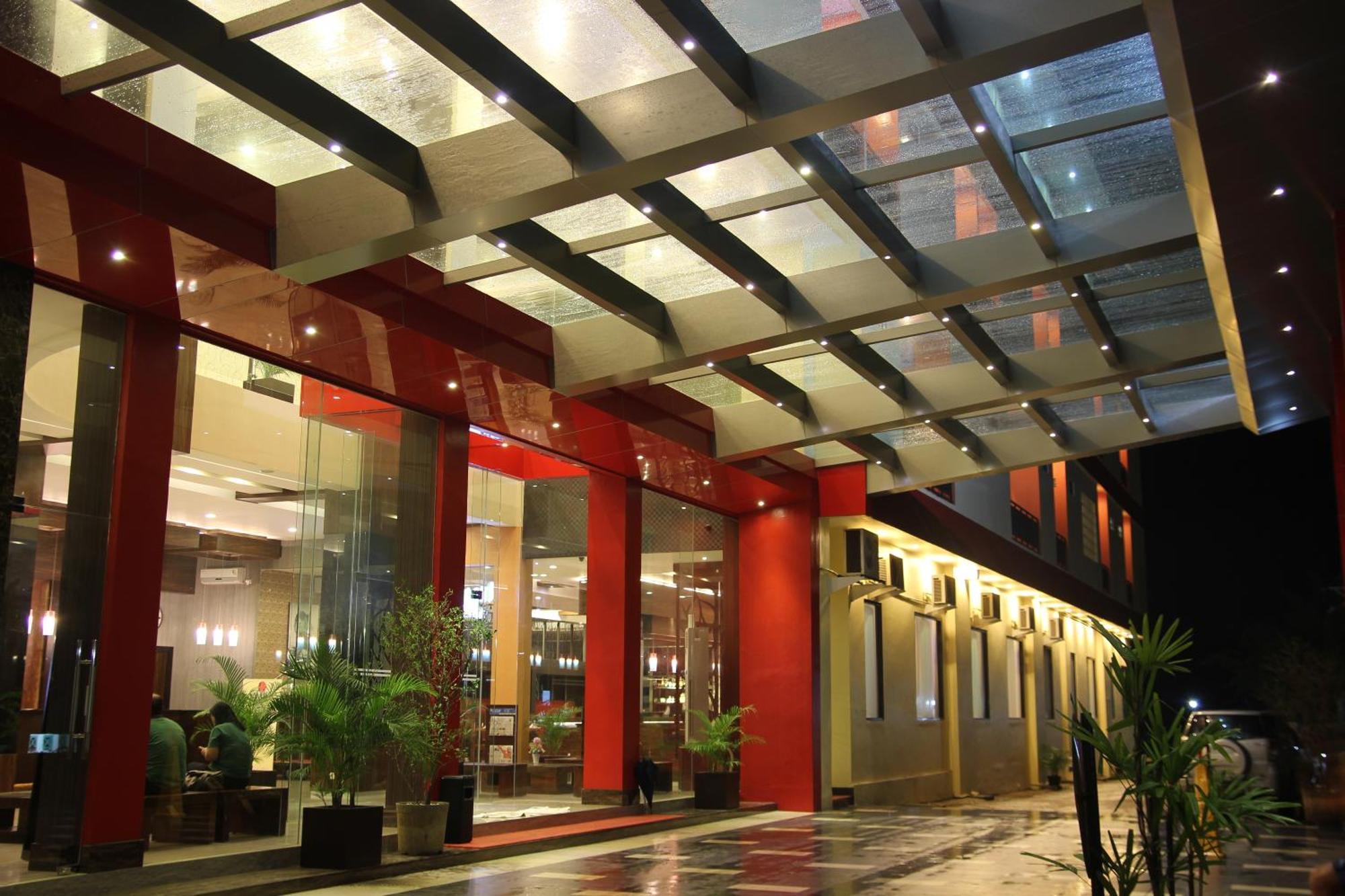 Hotel Roditha Banjarbaru Банджармасин Экстерьер фото